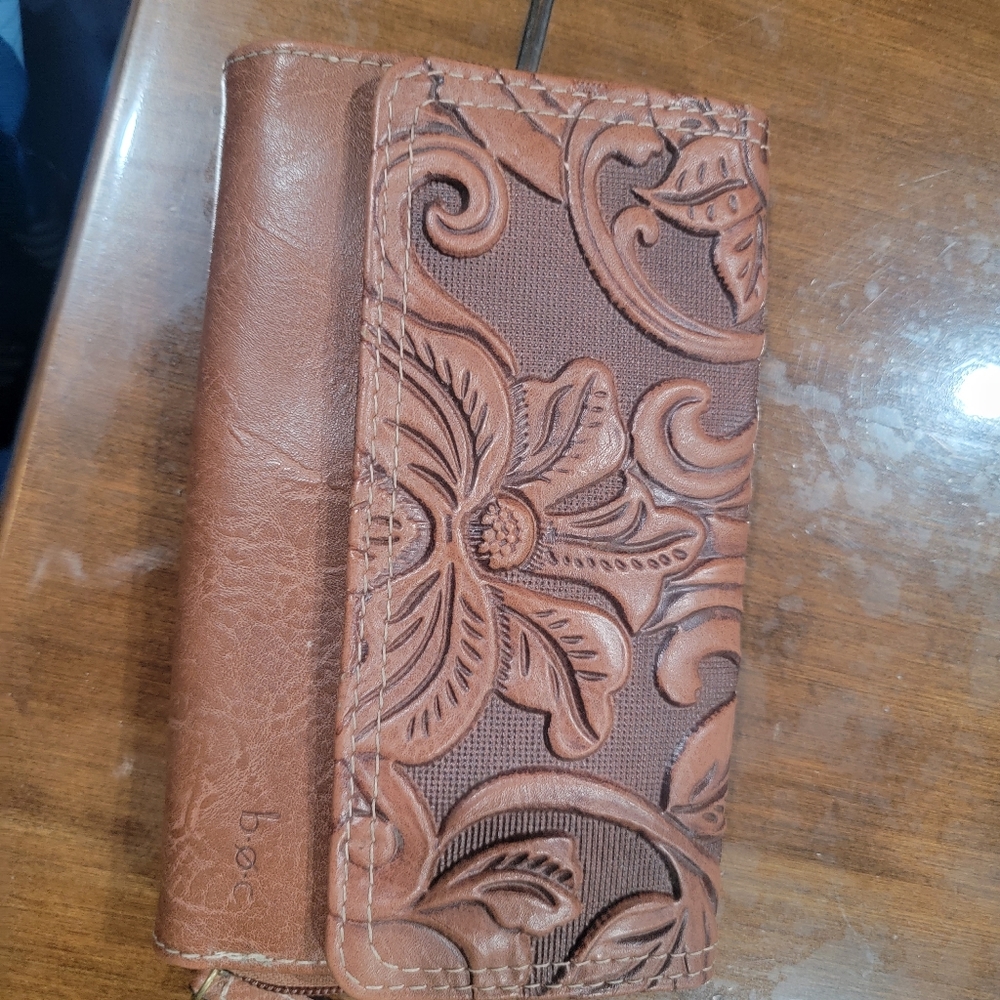 Boc wallet